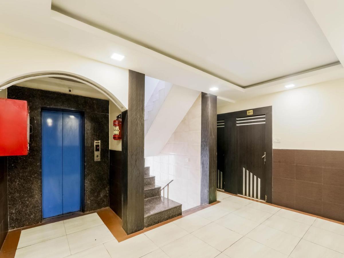 Oyo 79765 Hotel Samrat 勒克瑙 外观 照片