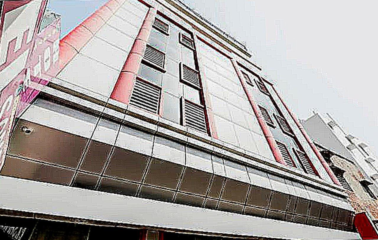 Oyo 79765 Hotel Samrat 勒克瑙 外观 照片