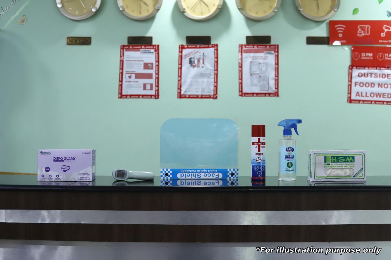 Oyo 79765 Hotel Samrat 勒克瑙 外观 照片